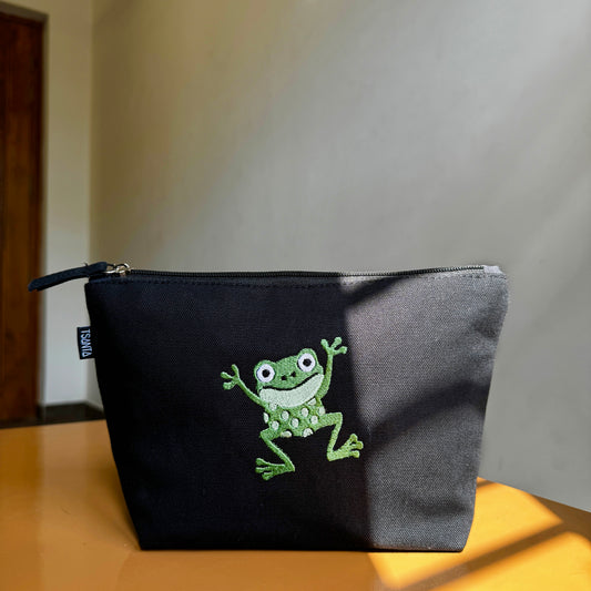 Froggy Pouch 🐸