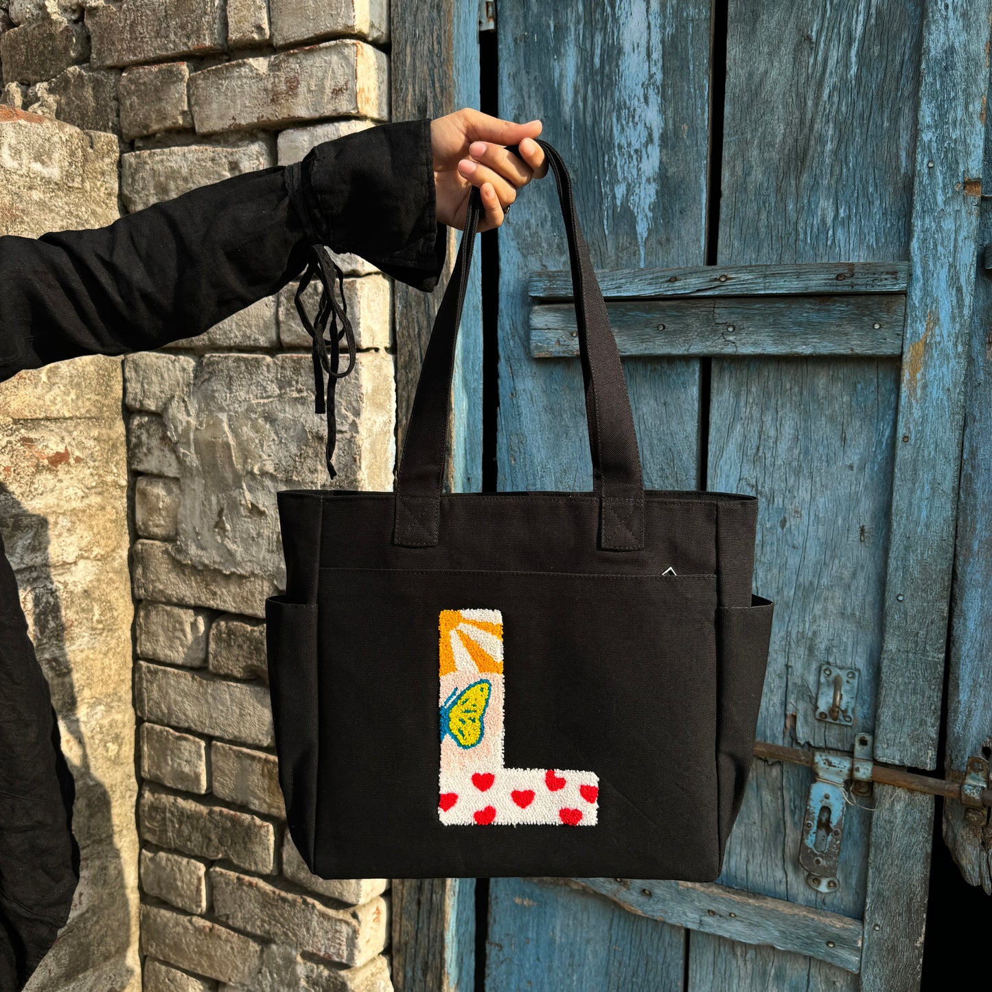 L Tufted Tote Bag