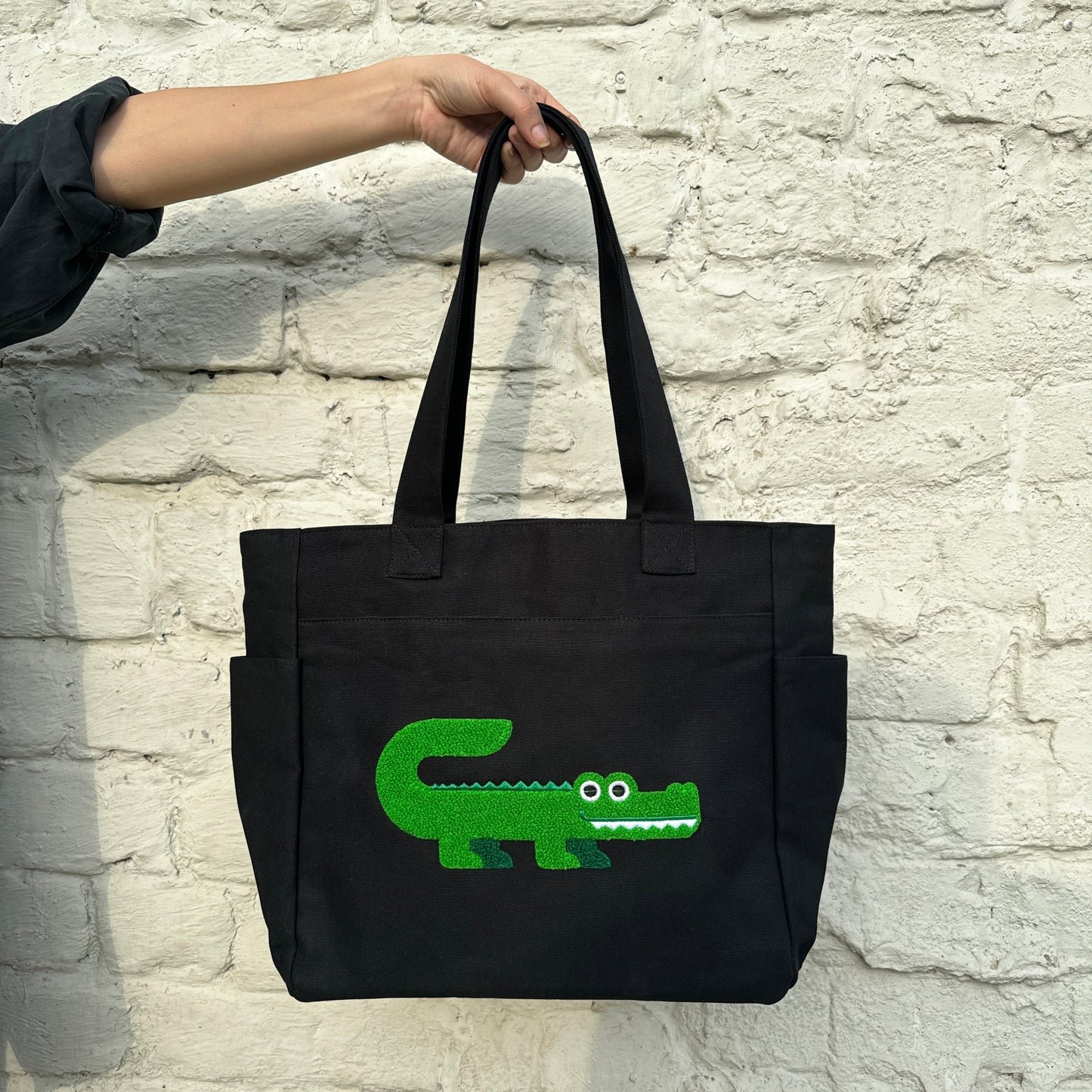 Crocodile Tufted Tote Bag π