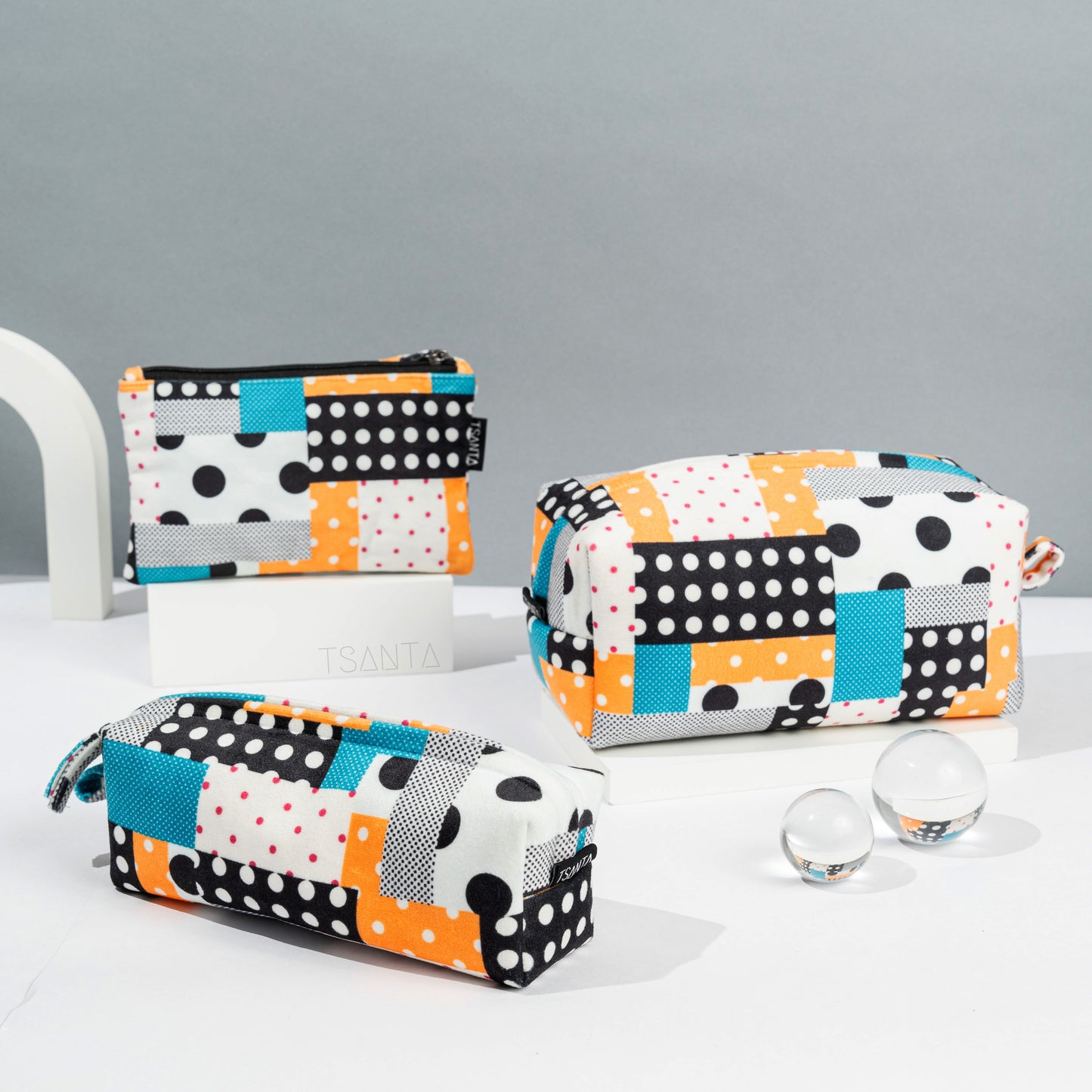 Polka pouches (Set of 3)