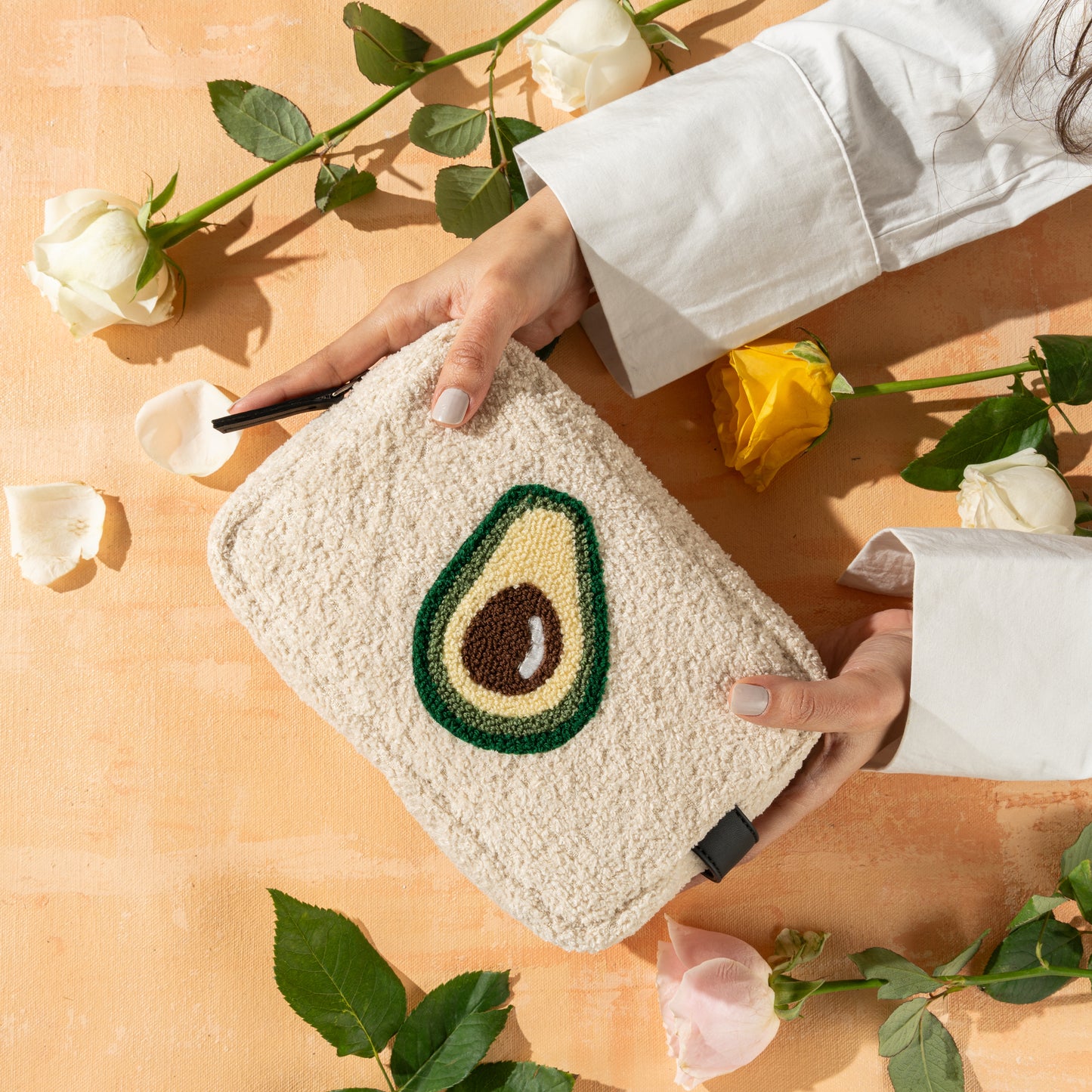 Avo Go! Pouch