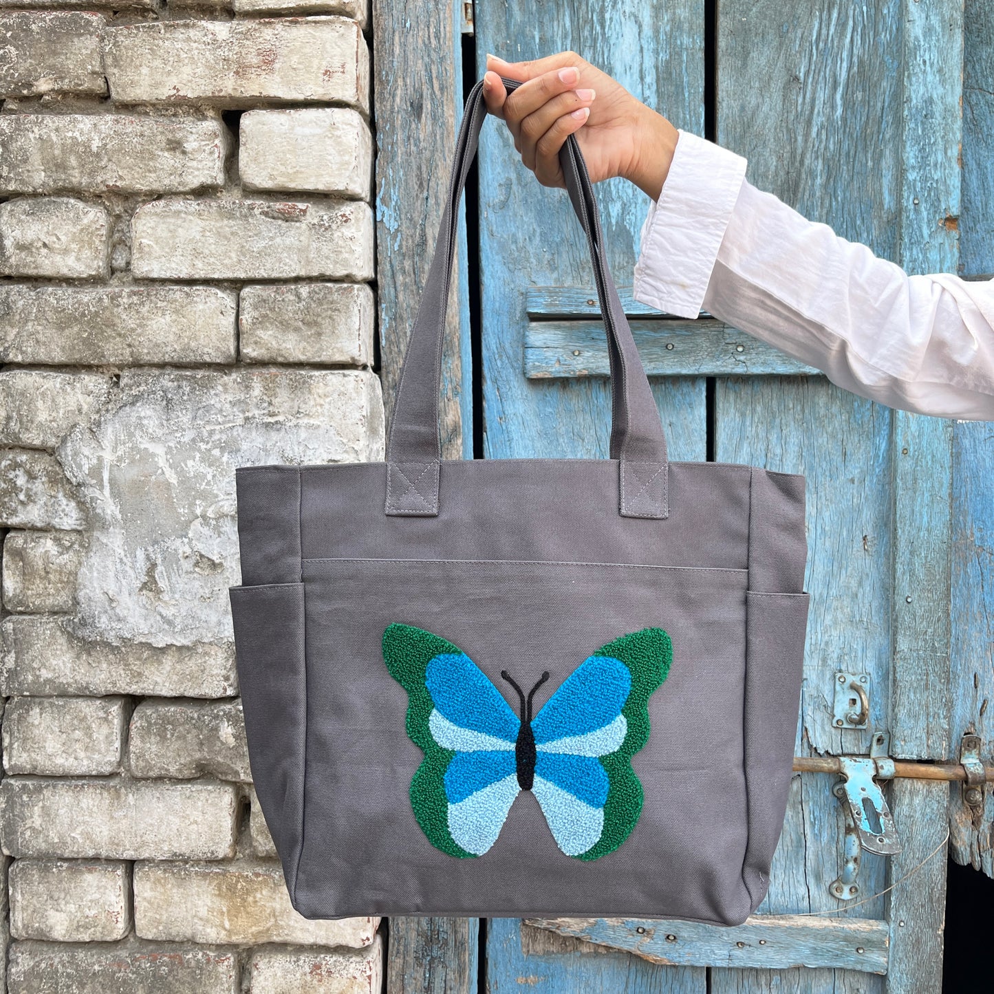 Butterfly Tufted Tote Bag 🦋