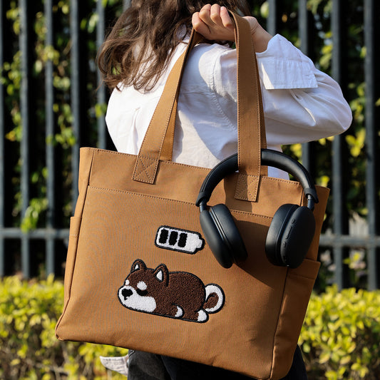 Low Battery Tufted Tote Bag 🥱